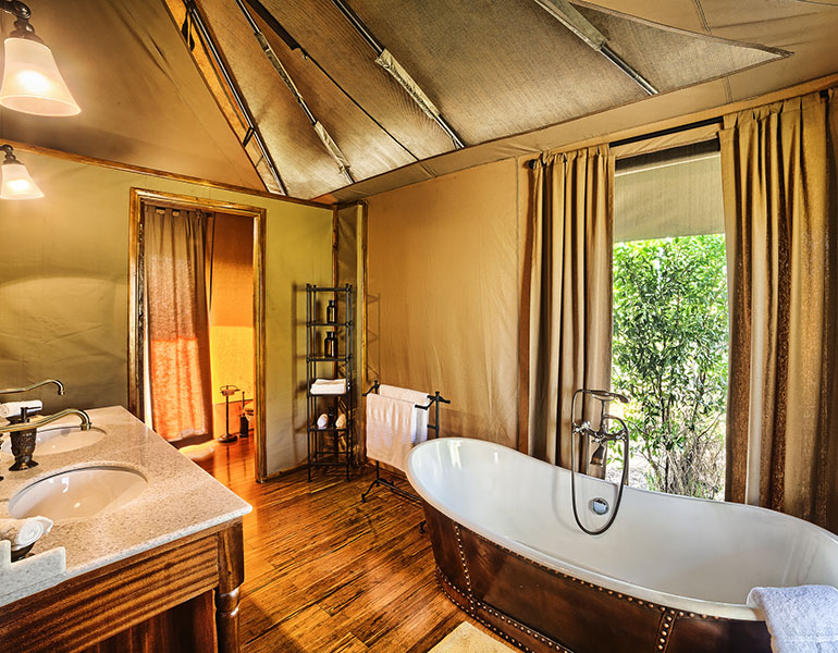 balutraveltd's tweet photo. Elewana Sand River Masai Mara.
#Luxury #Explore #balutraveltd #elewanacollection #discover #welcometoKenya #tour #Travel https://t.co/tJK4I7givV
