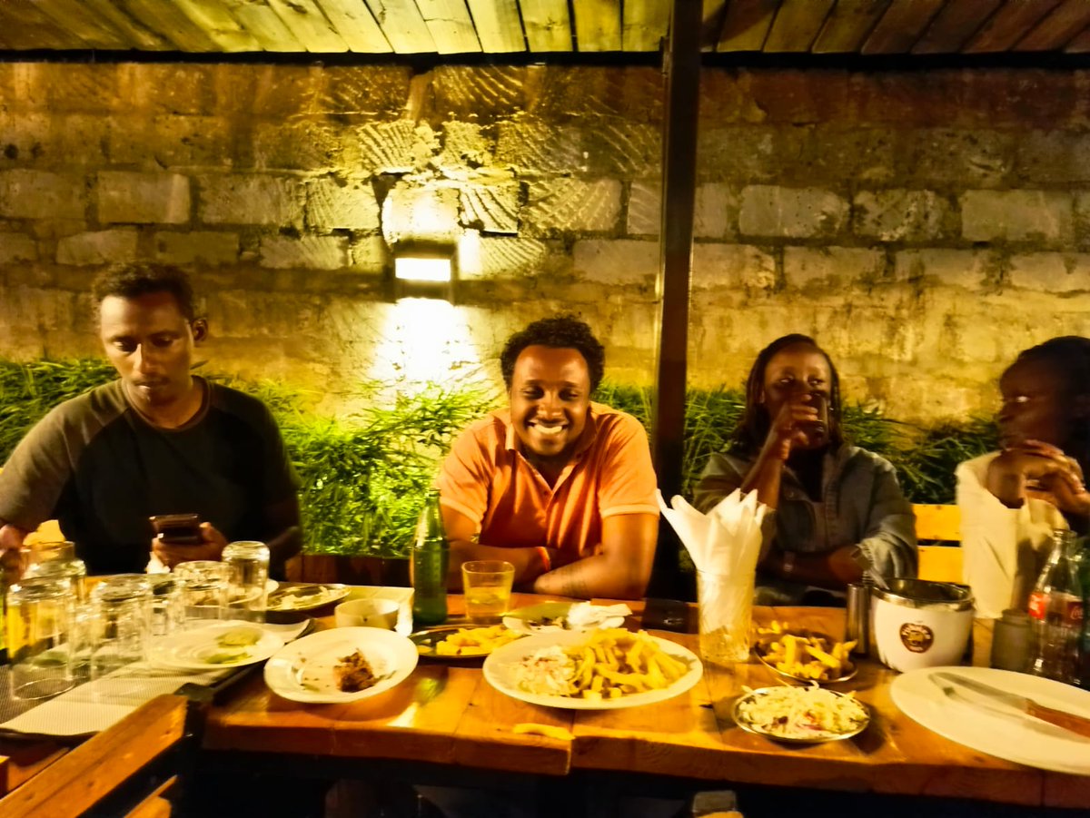 simlogic_sol's tweet photo. We celebrated in style with an amazing office party that brought together our team members for a night of fun, laughter, and great memories. From delicious food to fantastic music, we had it all! 🎵🍔🍹
#Simlogicwellnessbreak #Yearendparty #Simlogicisfun https://t.co/NtU7igNyvY