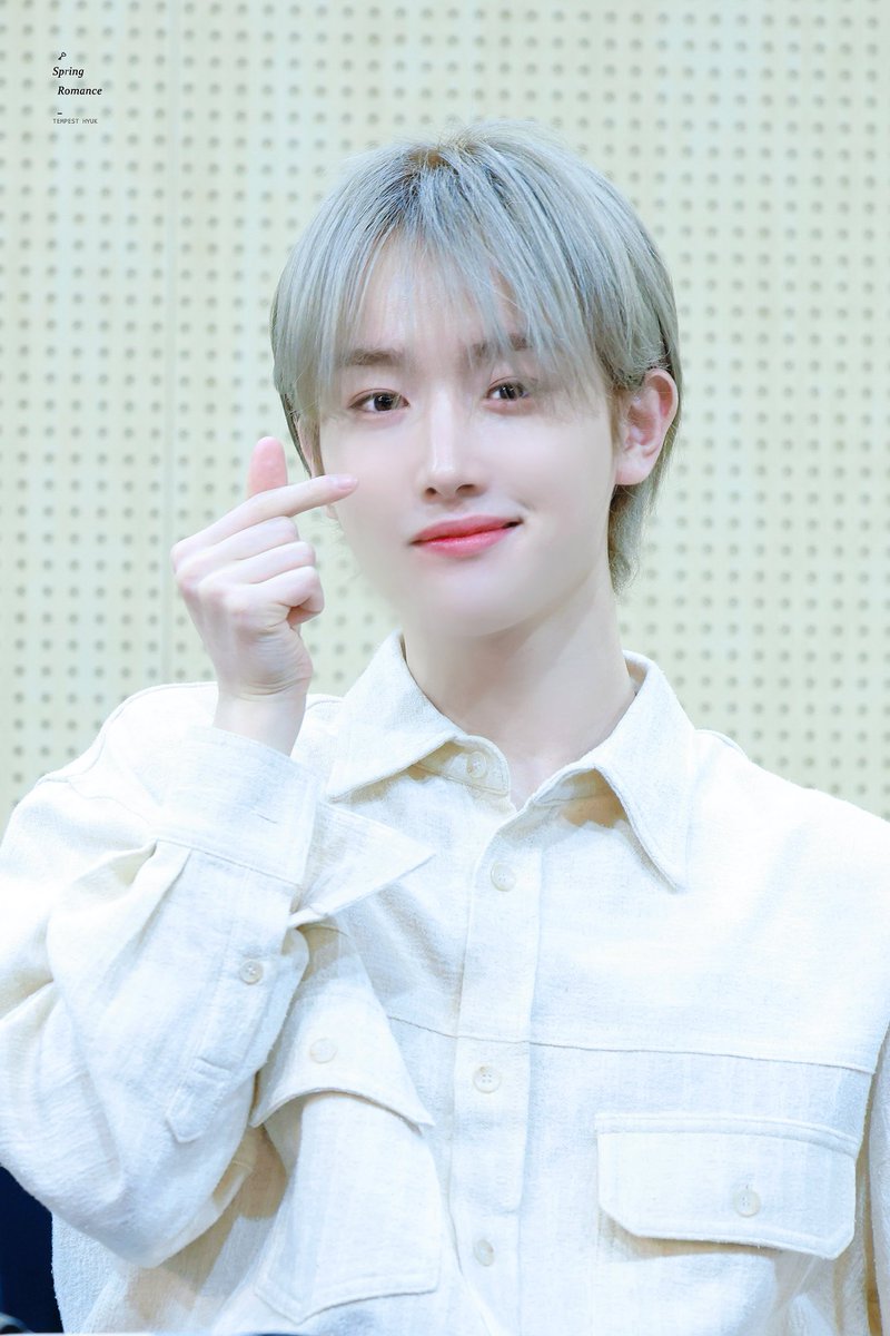SpringRomance17's tweet photo. HQπΆ231210
(β₯ΕΟΕβ₯)
#Spring_prince #Spring_Hyuk #ν #HYUK #TEMPEST #γγ§γ― #ν
νμ€νΈ #ꡬ본ν https://t.co/6QP2kF346V
