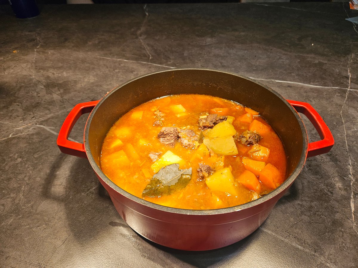 TrngQucDng3's tweet image. Cook and chill
Talica Kitchenlab - A Point Of Professional
#kitchenlab #hiddenkitchen #demostration