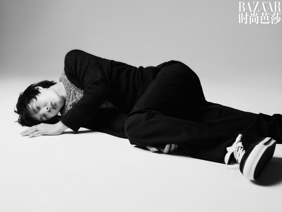 231211 11:50 Harper’s BAZAAR x Wang Yibo (1/2)

CHAPTER 5. SOLO

WANG YIBO BAZAAR 2024 OPENER 
#WangYibo_BAZAARJan24