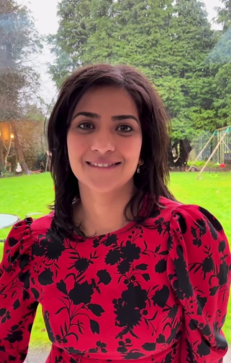 HeartOfHearts12's tweet image. Didn&apos;t join big boss.
Doesn&apos;t get shipped with co stars as she has the sweetest happy family.
Is not a conventional &quot;photo shoot diva&quot;
Doesn&apos;t have million followers because of some gimmick.

Only her TALENT screamed. Made difference &amp;amp; EARNED

@Aditidevsharma 🔥
#KathaAnkahee