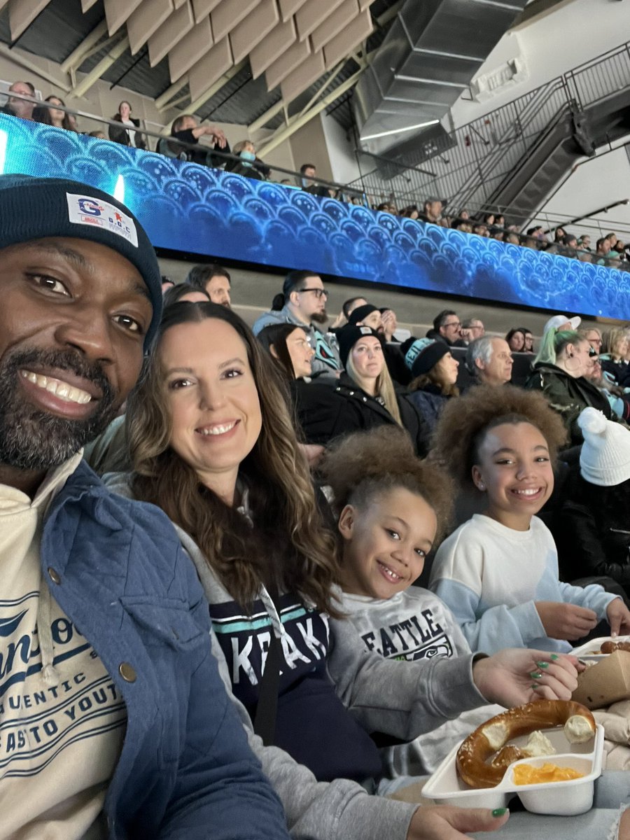 KerryCarter's tweet image. Let’s go Kraken. #SEAKRAKEN