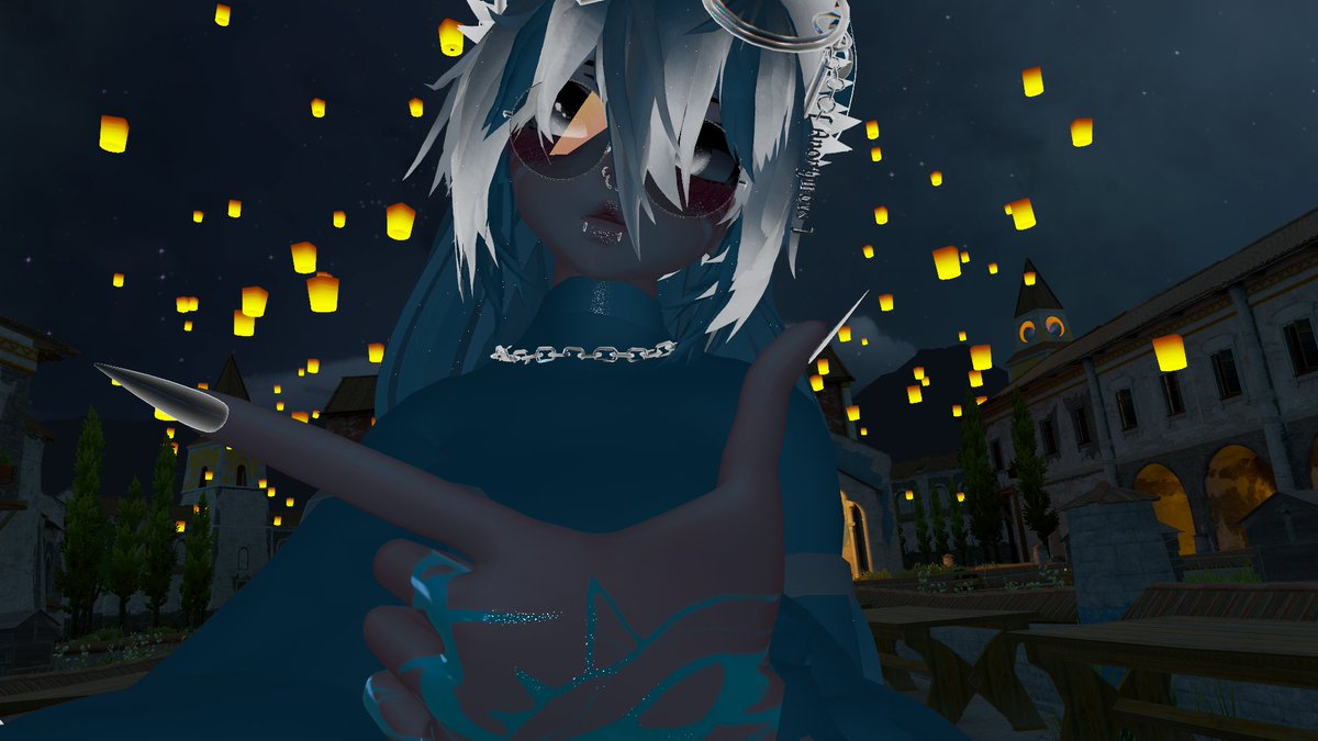 AmyPetalsVR's tweet photo. Started getting into @vrchat more! I'll still be on @recroom every now and then (especially for my bday in two days), but I'm definitely liking vrc the more I play it, and I'm meeting amazing people thanks to @NevermetApp
#VRChat https://t.co/XaeEFf10Mh