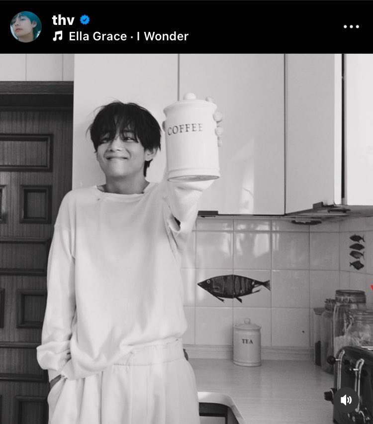 chii00012's tweet image. テテちゃん🥹❤️ほんとギリギリまで更新してくれるじゃん😭💜どこまでもアミ想いなテテちゃん💜💜

I vote #BTSARMY for #BestFanArmy at the #iHeartAwards @BTS_twt

I love listening to #SlowDancing from the album #Layover(#V_Layover)by #V