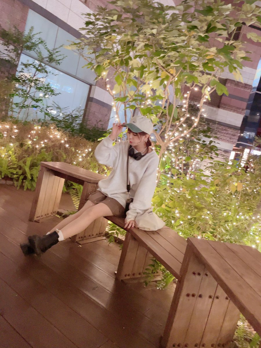 kanae_anirock's tweet photo. Finoのグッズを使ったコーデ3days
#fivenewold
#fino #finocrew
#fivenewoldグッズ https://t.co/QSrp58QWoM