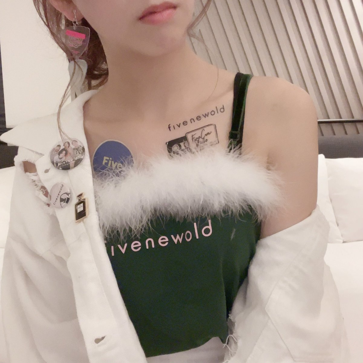 kanae_anirock's tweet photo. Finoのグッズを使ったコーデ3days
#fivenewold
#fino #finocrew
#fivenewoldグッズ https://t.co/QSrp58QWoM