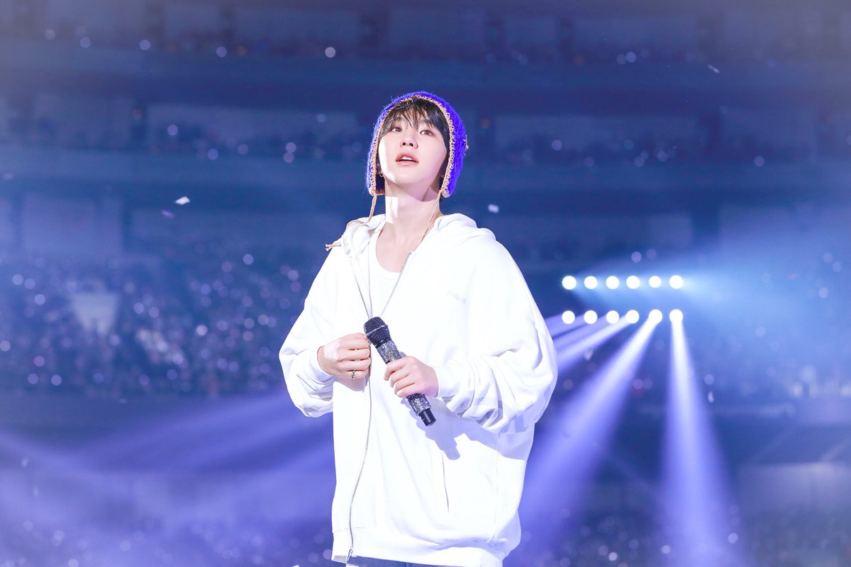 #새싹은_광합성중

쫀오후 입니다✨
저는 마지막 실습을 마무리 하기 위해서 열심히 노력중입니다🔥 빨리 이번주가 지나가면 좋겠어요🫠
어제 순영이가 위버스에 놀러왔더라구요🤍 이쁜 사진 투척하고 가는게 너무 귀엽고 이뻤답니다💖 순영이 사진 보고 오늘도 모두 파이팅하세요🌰❤️