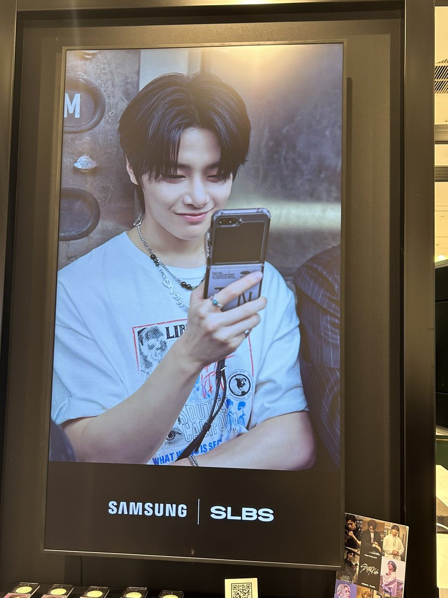 mintchyo_9128's tweet photo. #GalaxyStudioOsaka
#slbs 
#JoinTheFlipSide
#GalaxyZFlip5
#GalaxyZFold5
GALAXY https://t.co/ulLpCavPOG