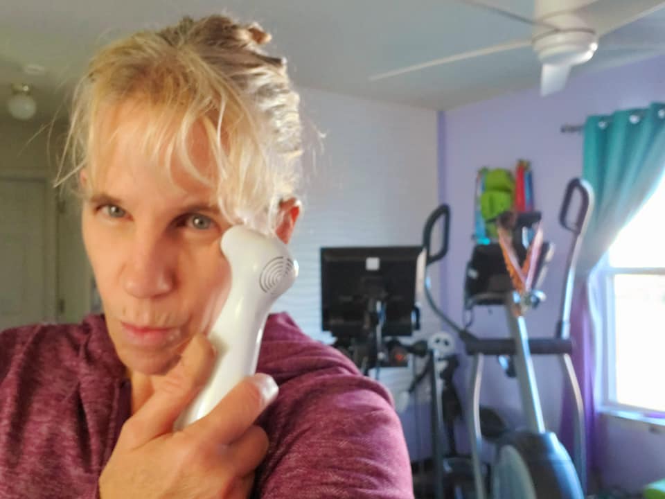 momknowsbest15's tweet photo. Last day to save 20% on NIRA with code MOMKNOWSBEST10 - https://t.co/oAcATre9sC
#nira #facialtreatment #faciallaser #faciallaserdevice #wrinkles #antiwrinkle #antiaging #nirasale #niracouponcode https://t.co/ZMPyUa3uGg