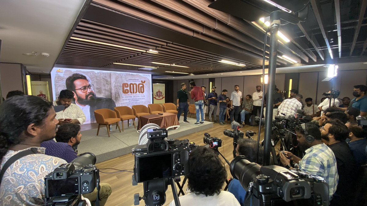 iamjithing's tweet photo. Neru Pressmeet about to start. #Mohanlal #Nerumovie https://t.co/N44whMePPf