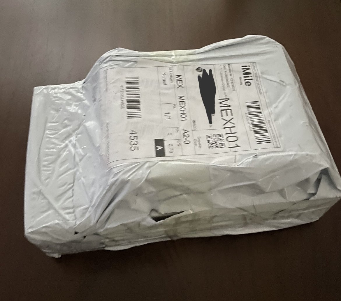 ximena_og's tweet photo. No pues aplausos a tan amable ayuda y servicio…. Gracias👏🏽 por 👏🏽 nada 👏🏽 
@imile_delivery @iMile_KSA #iMilepesimaatencion
#iMilechakas https://t.co/xziqxOVv16