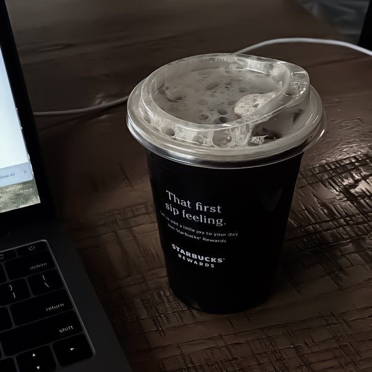 modernlilithh's tweet photo. first, coffee. everything else later. https://t.co/klfBKrr2KL