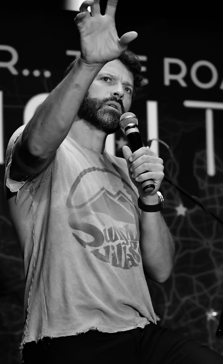 preserver_time's tweet photo. Misha Collins

Supernatural Convention Nashville

@mishacollins #SPNNash https://t.co/oxAlNKPdZP