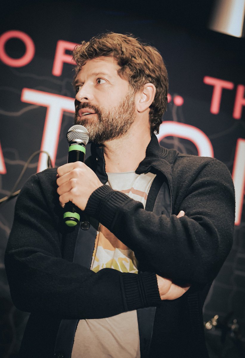 preserver_time's tweet photo. Misha Collins

Supernatural Convention Nashville

@mishacollins #SPNNash https://t.co/VxnQXzhaU3