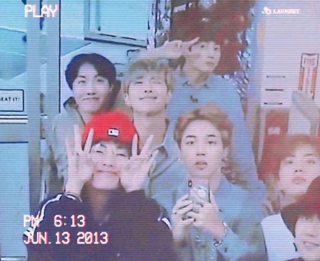 B7TOYS's tweet photo. — [📷] Imágenes de Taehyung compartidas a través de Weverse (1/4) https://t.co/TzeewBGeVh