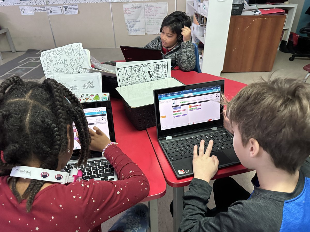 MrsCiampaClass's tweet image. We finished off #ocsbCSED week with Code Your Own Dance Party fun on @codeorg. We loved getting to pick our own songs and learning to change the choreography. #ocsbCodes @StEmilyOCSB