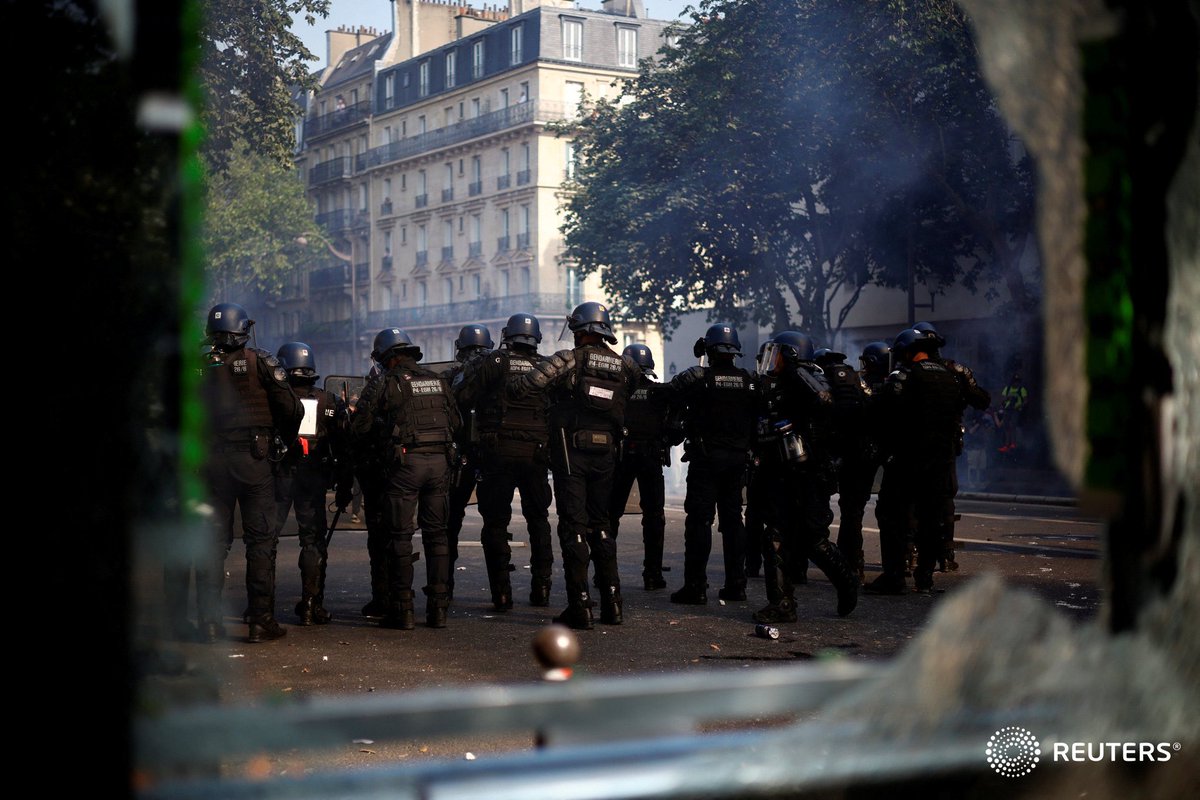 SarahMeyss's tweet image. Mon ✨✨✨girl job✨✨✨