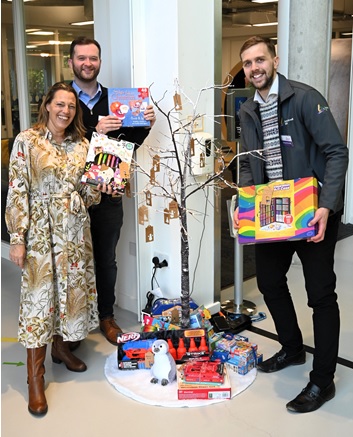 Our managed @BracknellBID have partnered with @SebsActionTrust for their #GivingTree #2023 this #Christmas 🎄 The local #BracknellForest #charity provides emotional, social and practical care for life-limited and life-threatened children and their families - a fantastic charity