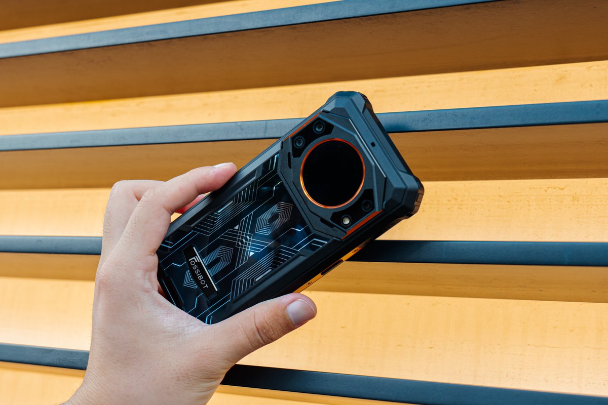 FossibotTech's tweet photo. Introducing the FOSSiBOT F101 Pro β the most affordable dual-screen rugged phone on the market! π±β¨ Exciting news: we're now available on MercadoLibre! π To our fans in Mexico, if you love it as much as we do, grab yours here: https://t.co/WQyGPay32h #FOSSiBOT #F101Pro https://t.co/Ovj82JkW06