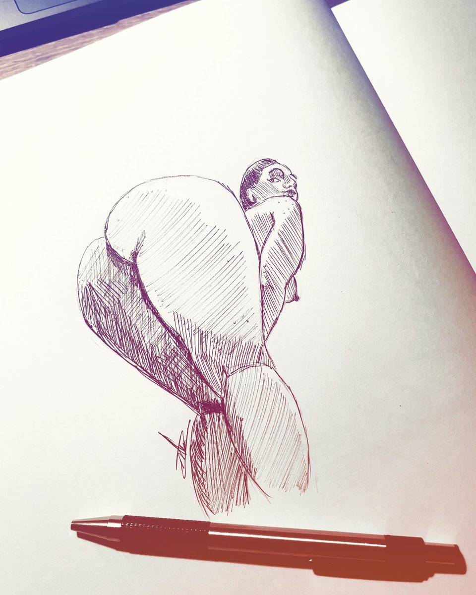 Come on now… how fucking beautiful is this?! That expression though… she wishes you would! 🫰🏽