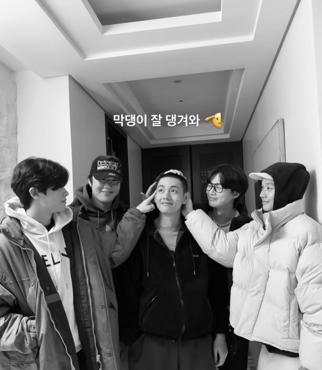 Seojoon shared this picture and captioned it: Take care youngest one 🫡”
