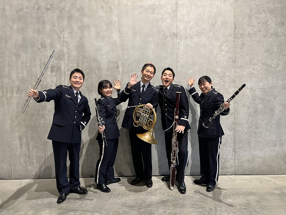 JASDF_Cen_Band tweet picture