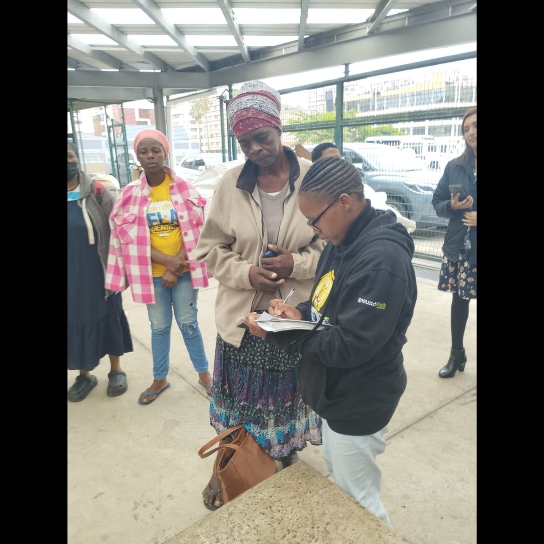 UFC_DUT's tweet photo. 🥰 The #WarwickZeroWaste team doing their part to create healthier working conditions for Durban's waste pickers, by distributing Personal Protective Equipment (PPE) at Palmer Street Recycling Facility and in the Mayville Area last week!

@groundWorkSA @AsiyeTafuleni @eThekwiniM https://t.co/oqdD3YFb7A