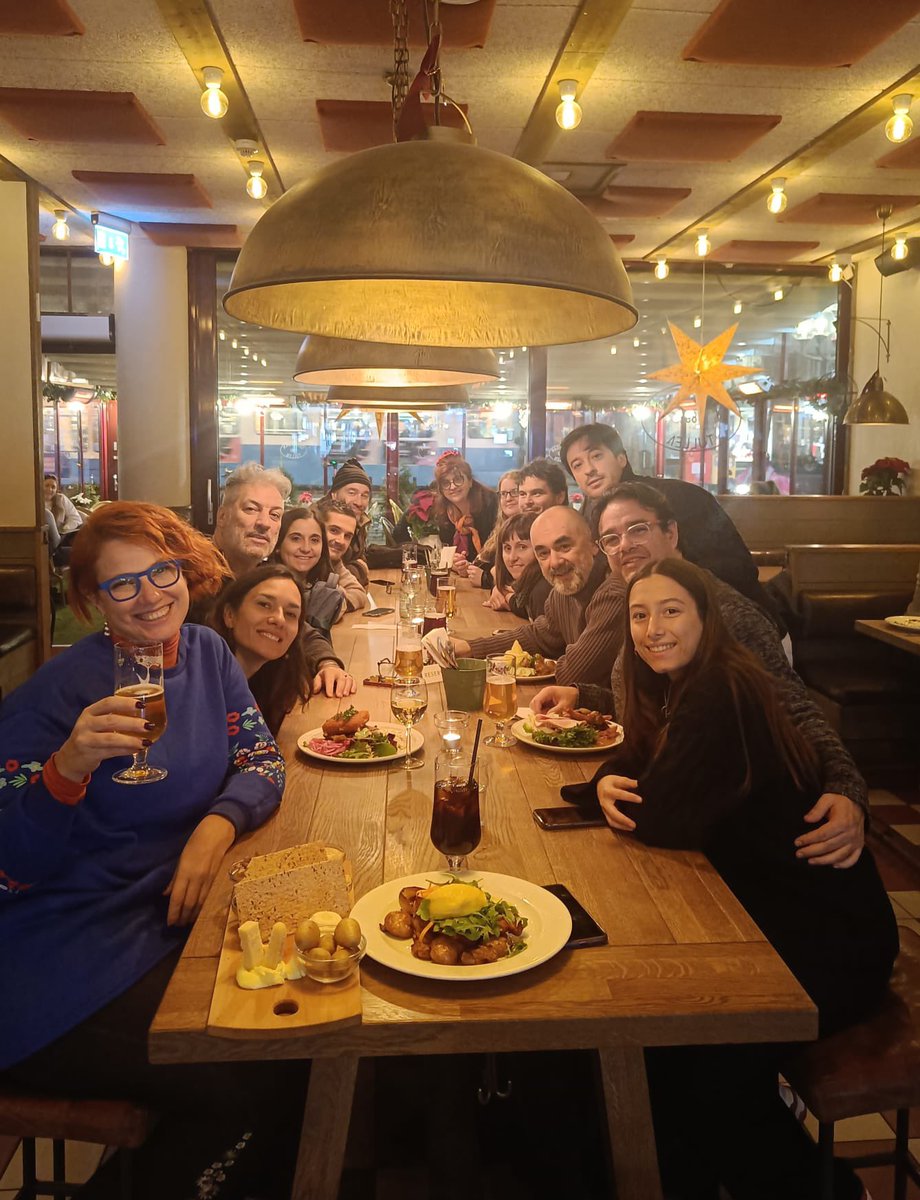 🎶Fantàstic tercer concert de la gira Flexus Project a Gothenburg🇸🇪 amb <a href="/MorphosisEnsem1/">Morphosis.Ensemble</a> a @houseofpossibilitas 

✊Amb ganes del proper concert el març del 2024 a Luxemburg 🇱🇺

#morphosisensemble #flexusproject #electroacousticmusic #gothenburg #sweden #accordion