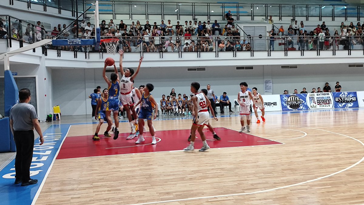 <a href="/jeck_batallones/">jeck batallones</a> After 2 quarters Cavite leads Mindoro 37-30. | via <a href="/jeck_batallones/">jeck batallones</a>