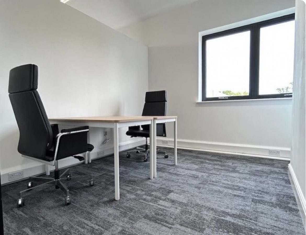 Looking for a small office space in weald of  Kent ? We've got you covered! Our cozy and affordable spaces are perfect for startups and freelancers. #officehunt #workspace

Trading Post Tenterden 

Details here buff.ly/3YWOXL9