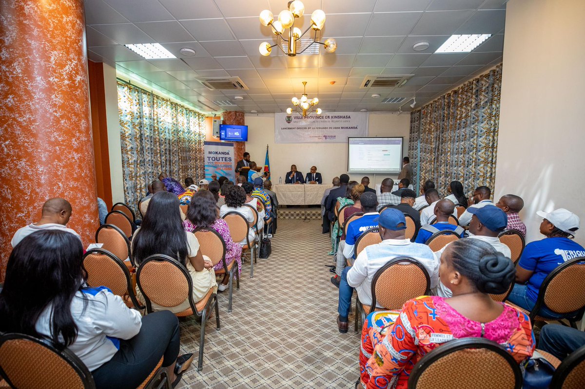 Int_Prov_Kin's tweet image. 06.12.23 | Le Min. Prov.  de l'Int., a officiellement lancé, la plateforme digitale #Mokanda, fruit de la coopération entre son ministère &amp;amp; la sté #AfriqueDigital, qui 
permettra de simplifier les démarches administratives lors de la requête des différents documents aux communes.