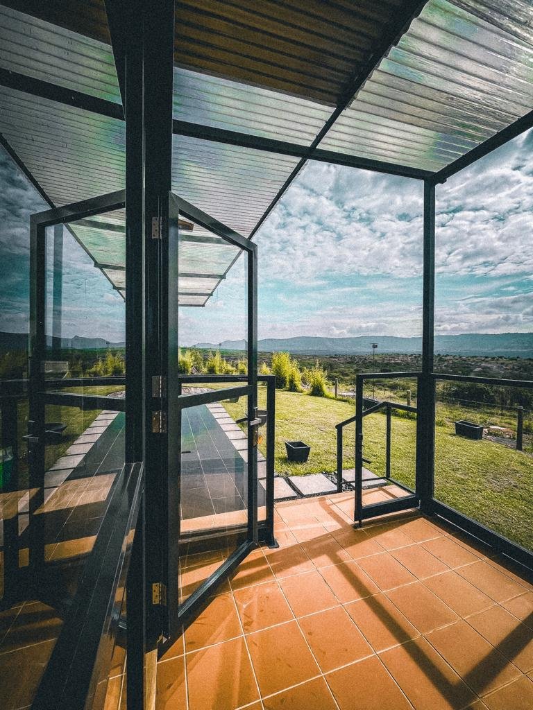 Built from March 2020 when the government enforced a lockdown, the owner thought it a good idea to pass time building this off-grid container haven in Nanyuki.

They took 1 year on and off, finishing it at the beginning of the 2nd lockdown in March 2021.

Continued…