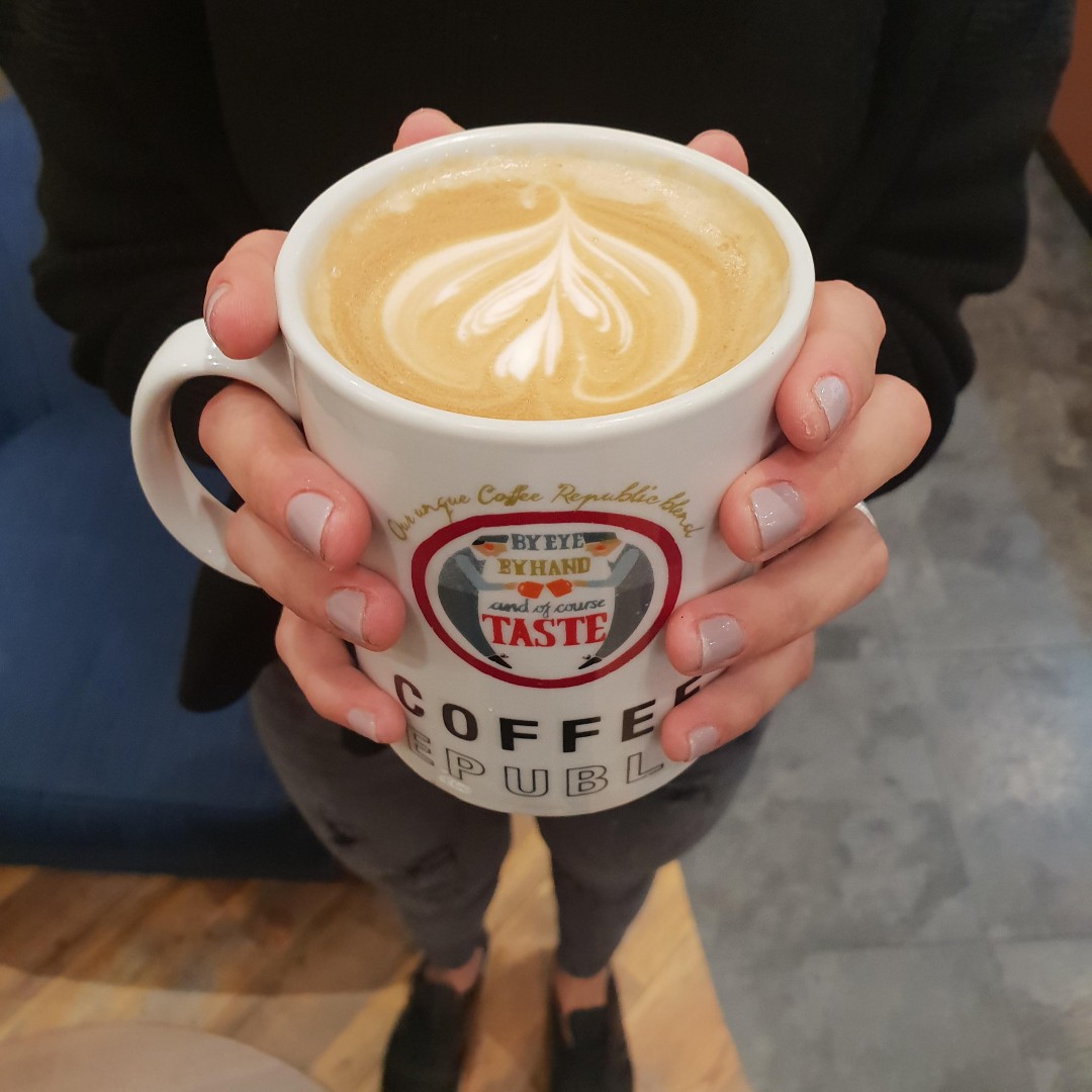 Warm up on a cold Monday morning with a visit to Coffee Republic ☕

Cappuccino, Latte, Flat White or Hot Chocolate, what will you be having today? Let us know below 👇

#bedfordbusiness #coffeerepublic #coffeefix #monday #flatwhite #coffee #newweek #morning