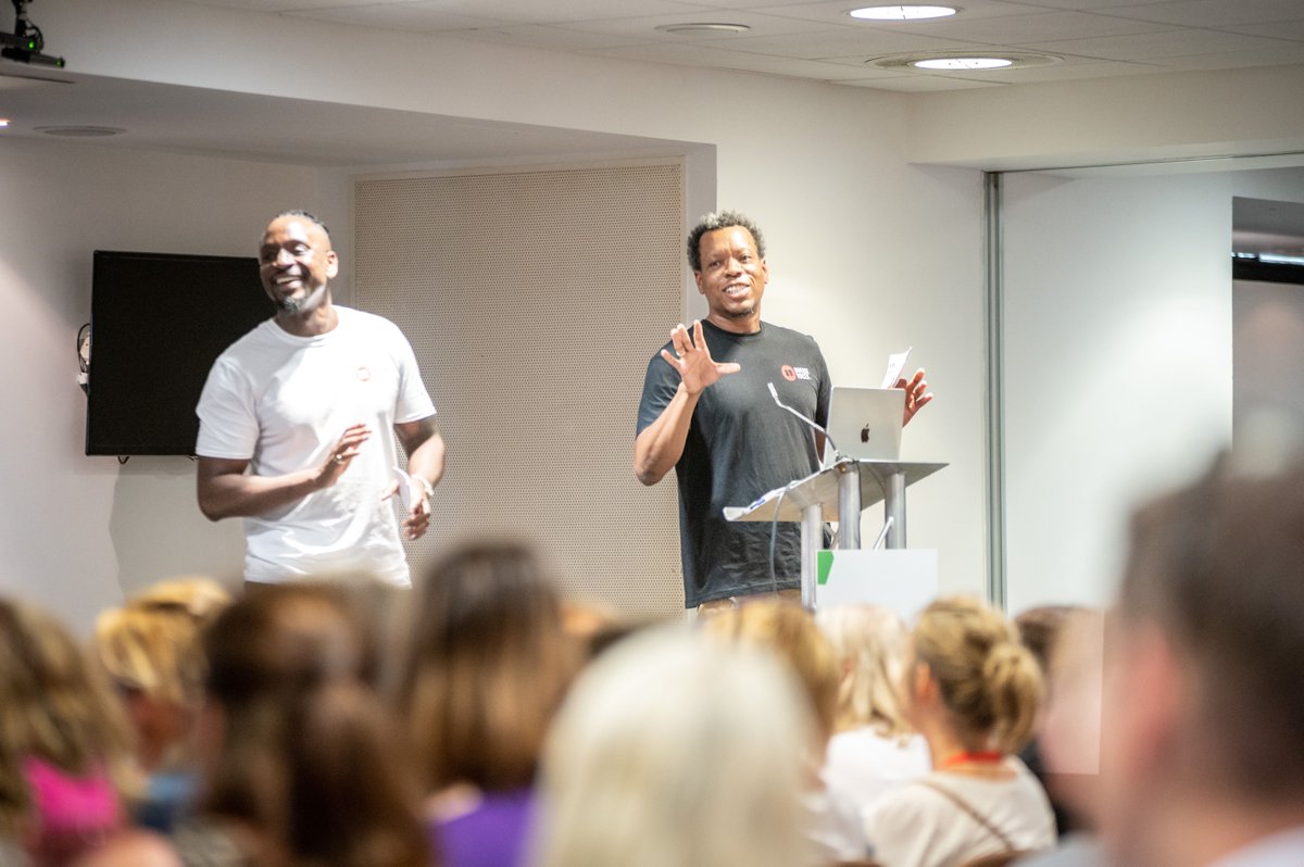 Our Founders Dwayne & Alex speak at Education Shows ‘Addressing the real-life impact of online usage👇 Do you have an #event, #workshop or #INSET you’d like us to speak at? Reach out info@diversevoices.co.uk ❤️ buff.ly/3QvjVYj #speaker #keynote #edutwitter #ukschools