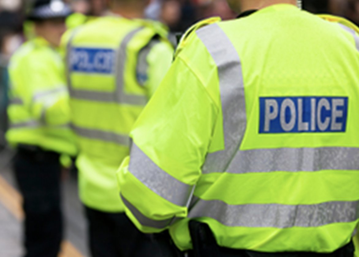 A Staffordshire Police Federation member has spoken of the support officers received from Aston Villa fans on the night their European fixture with Legia Warsaw was marred by trouble.

Hear from inspector Scott Robson: bit.ly/3REkgsd
#villa #astonvilla