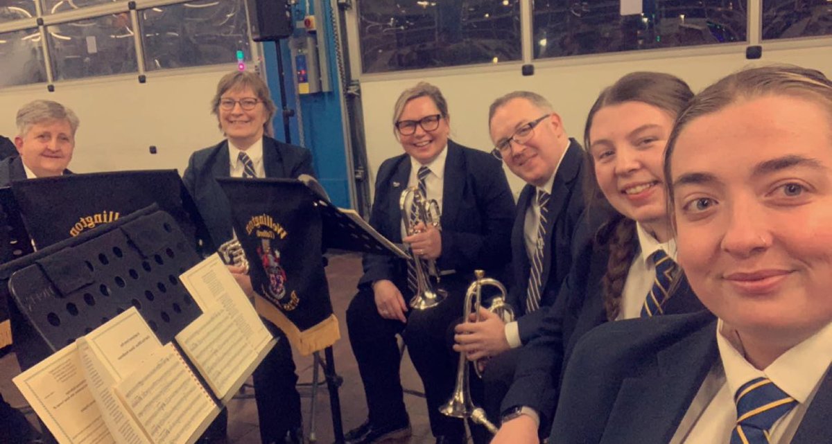 wellyband's tweet photo. 🎄On Saturday morning we were at Blists Hill Victorian Christmas playing carols.

🎄On Saturday evening we were at ChurchAston VillageHall for a Christmas concert and festive sing along.

🎄On Sunday, we were back at Blists Hill for more carolling in the Victorian town. https://t.co/xocRiir63l