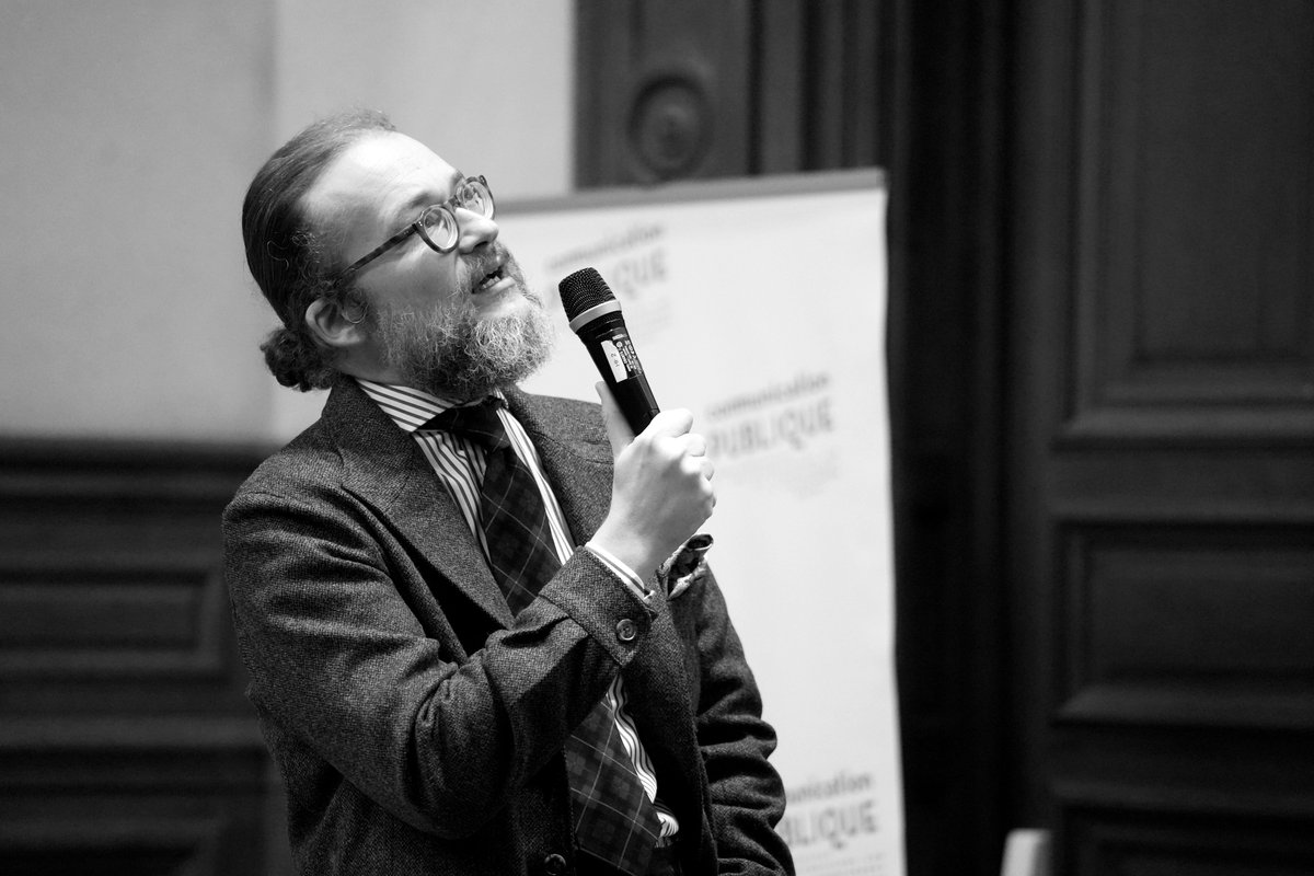 Si vous avez manqué l'excellente édition 2023 de nos Entretiens, accueillis par <a href="/LeCnam/">Le Cnam</a> le 1/12, rien n'est totalement perdu! Le prochain numéro de la revue Parole Publique reviendra sur les liens entre sciences et #compublique, à partir des interventions de la matinée #staytuned