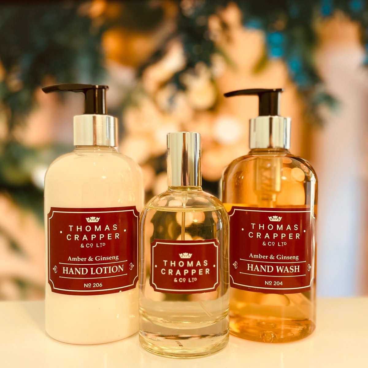 #Yorkshire Man #ThomasCrapper isn’t just good at making loos! This Amber &amp; Ginseng collection will make the perfect gift this #Christmas and looks great in any bathroom 👇🏼 tinyurl.com/4sxwrdhh

#yorkshiregift #yorkshiregifts #leeds #yorlshirelad #yorkshirelass