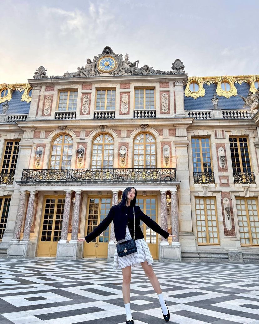 Jisoo tweet media