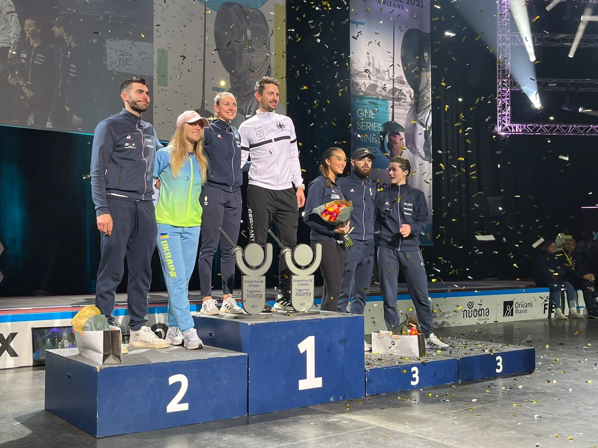 VICTOIRE SUR LE GRAND PRIX D’ORLÉANS ! 🥇 🤺 Manon Apithy-Brunet , soutenue par la CASDEN via le #PacteDePerformance, s’offre la victoire pour la troisième fois devant son public au Grand Prix d’escrime d’Orléans. Félicitations ! 👏