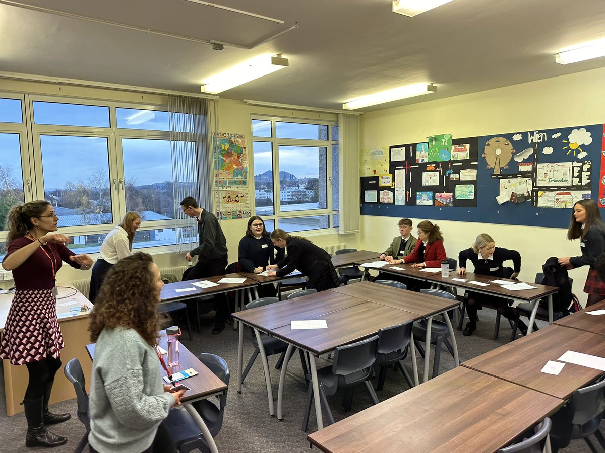 SMCModLangs's tweet image. We were delighted to host the 6 Schools&apos; Immersion Day for Higher French this year with visiting pupils from @StrathallanSchl, @GlenalmondColl , @FettesLanguages , @MerchiNews , Loretto and Morrison’s enjoying a range of language immersion workshops 🇫🇷