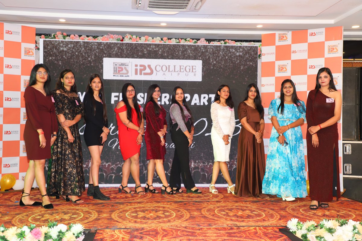 ipsjaipur's tweet image. Elevate the spirit of curiosity at Esperanza&apos;s MBA Freshers&apos; Extravaganza! 🚀✨ Let&apos;s weave tales of ambition, laughter, and triumph as we embark on this unforgettable chapter together. 🌟👩‍🎓👨‍🎓 #EsperanzaCheers #MBAVibes #MBA #IPSBusinessSchool #educational