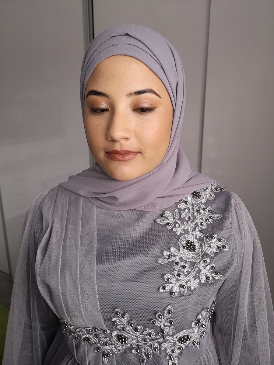 For all scarf styling enquiries, pop us an email to sales@rifwrapped.co.za or WhatsApp 0728982259