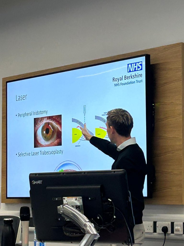 gregarichardson's tweet photo. Really nice to be back at @sheffielduni to lecture to 2nd and 3rd year orthoptic students today! @sheforthoptics And lovely to catch up with @LOrthoptics @HelenOrthoptics @KarzanHughes @CodinaCharlotte @SaM_Mc87 #orthoptics #extendedpractice https://t.co/6bx4kcHOKc
