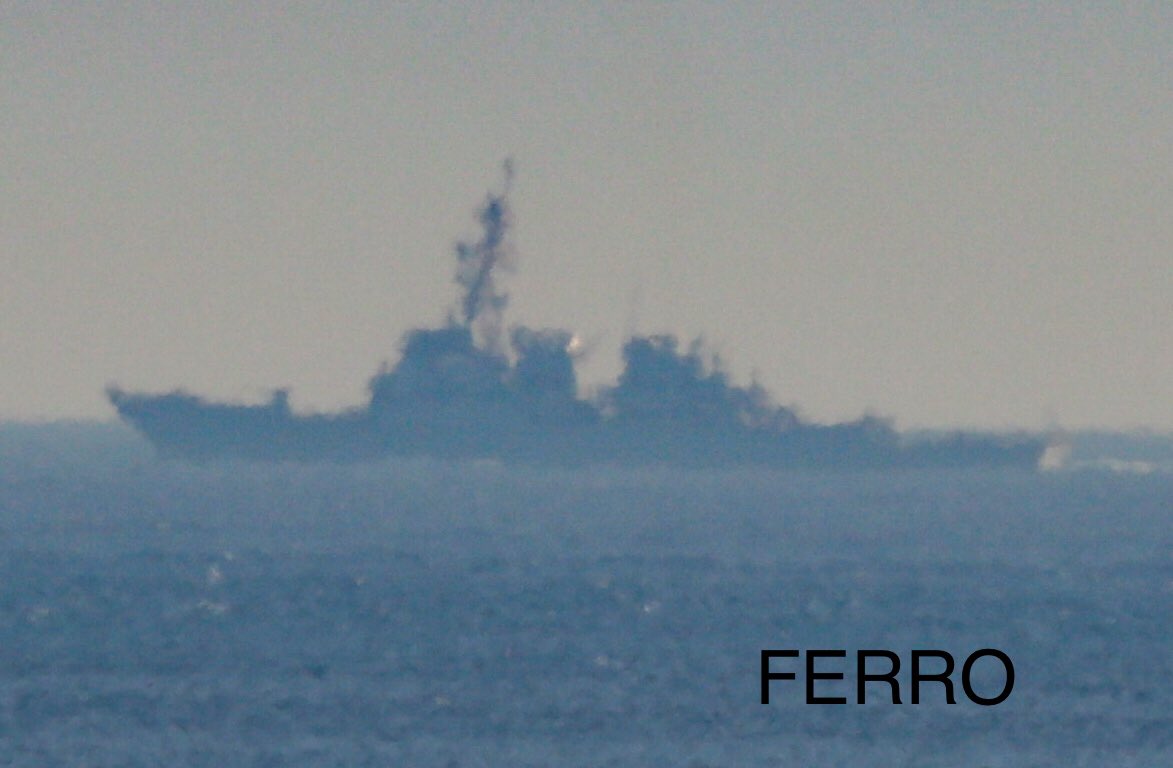 US destroyer USS LABOON DDG58 heading east through the STROG this afternoon #shipsinpics #shipping #shipspotting #ships @air_intel @WarshipCam  @seawaves_mag #warship #navy #naval