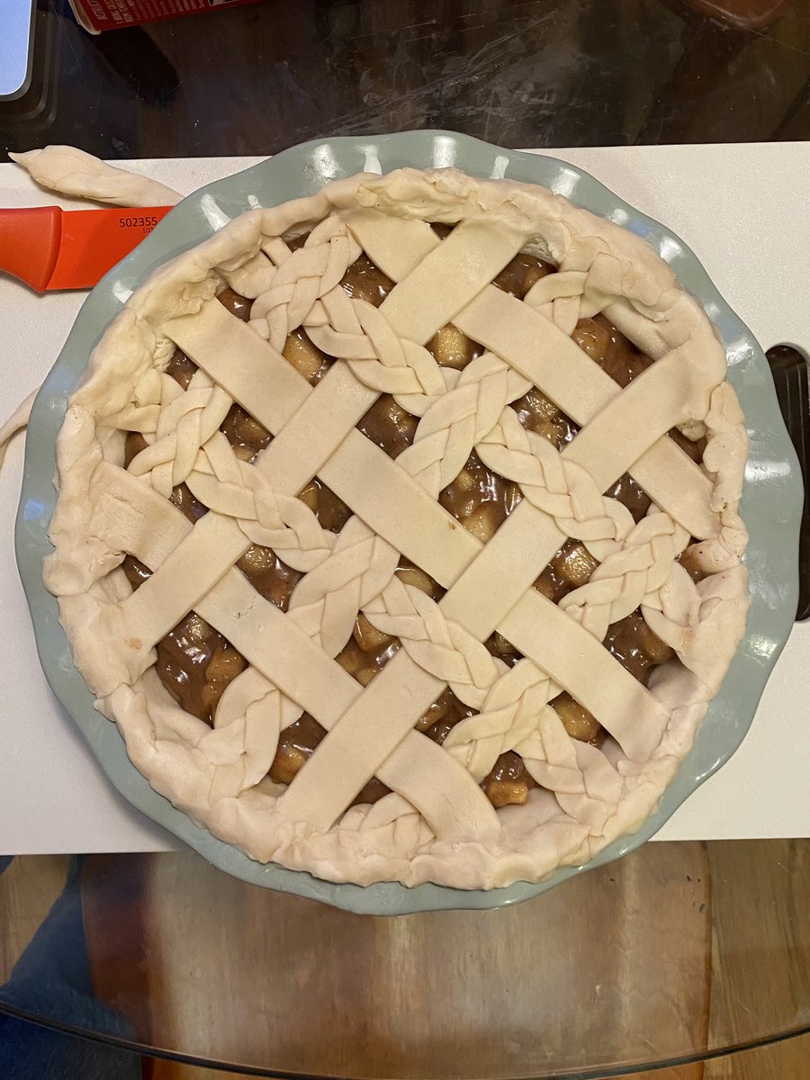 hackergrl's tweet image. apple pie that got de-yassified in the baking process. also homemade salted caramel :D