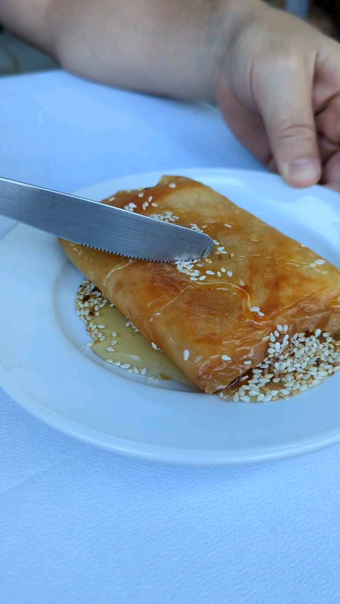 McNeshee (@nesheemc2261) on Twitter photo 