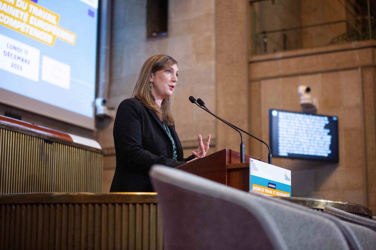 🇪🇺 A l'occasion de cette conférence, la ministre @CGrandjean_ rappelle son engagement en faveur de la construction d'un 'Espace européen de l'apprentissage'. 👉 Objectif : lever les freins à la mobilité des apprentis !