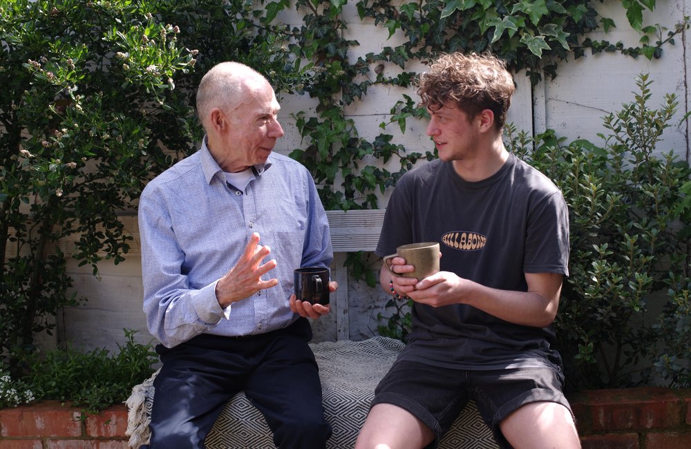 For people over the age of 50 who live with #HIV:
👉What have you found most challenging about ageing with HIV?
👉What do you wish you'd had more support on? 
👉What do you wish you'd known?
<a href="/aidsmap/">aidsmap</a> is developing new resources on ageing.
We'd love to hear from you.
Please RT. 🙏